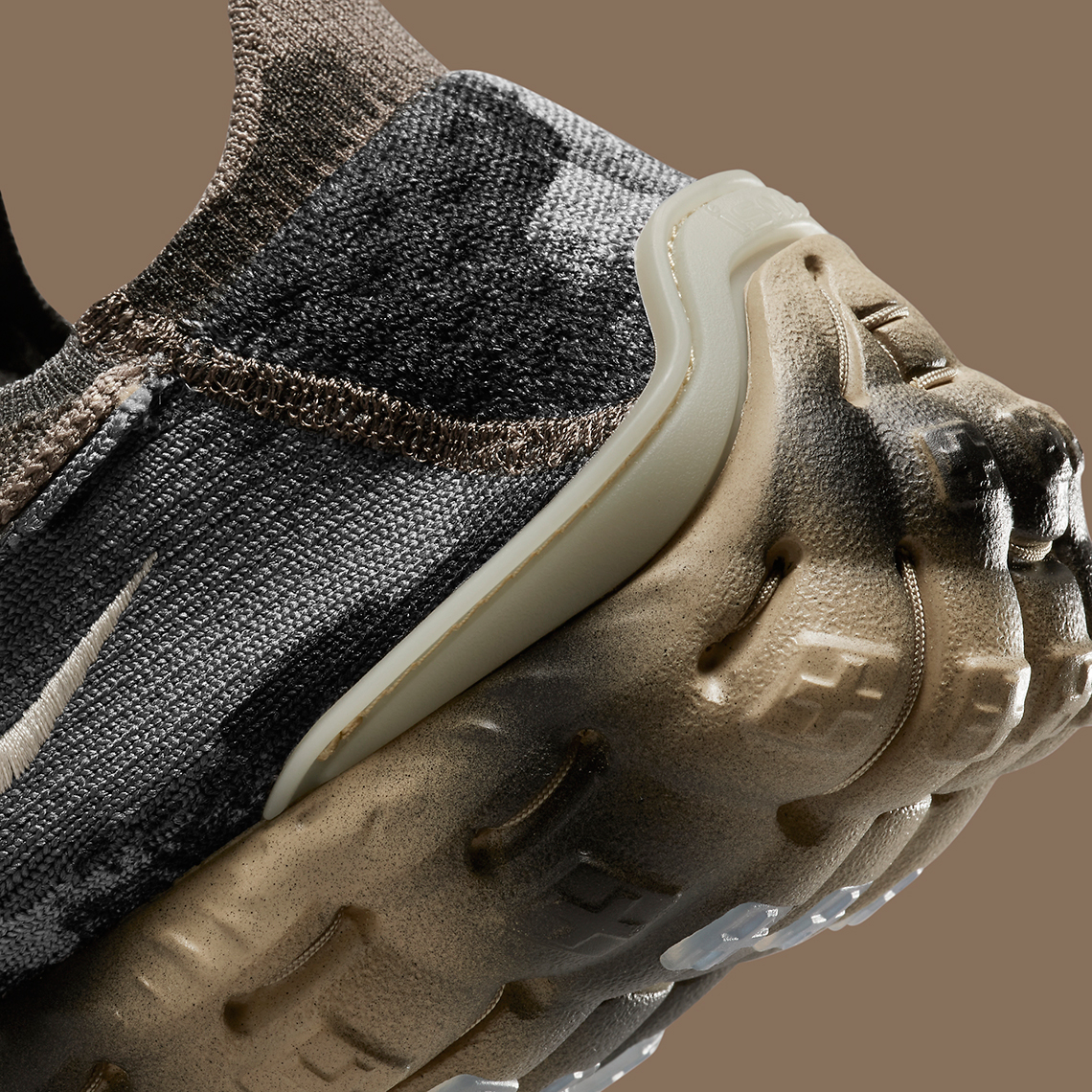 Sneaker mới nhất của Nike Ispa, The Mindbody, ngoại hình giống như được làm bằng thùng rác - 8