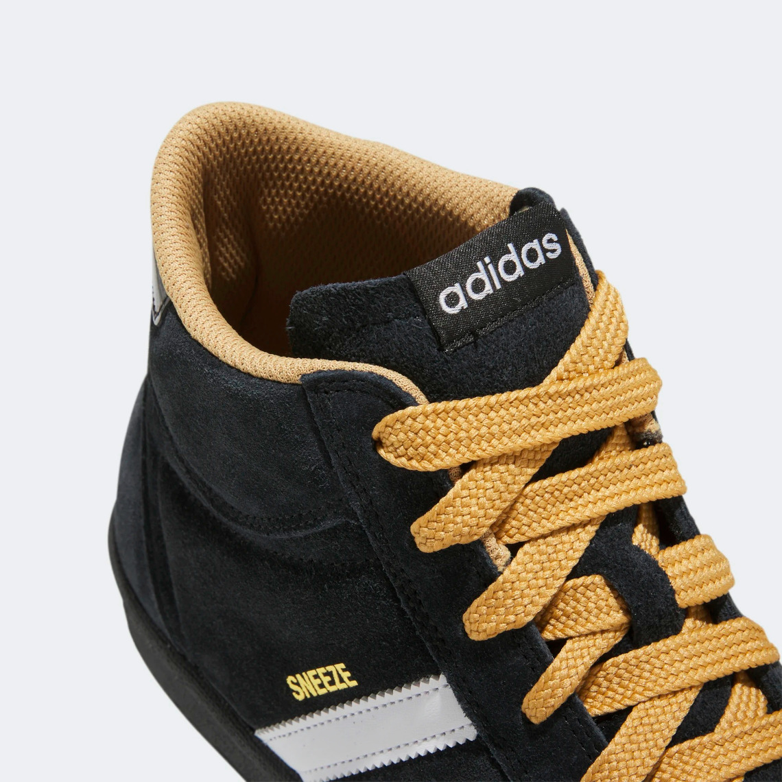 SNEEZE Magazine hợp tác với giày adidas Superskate - 15