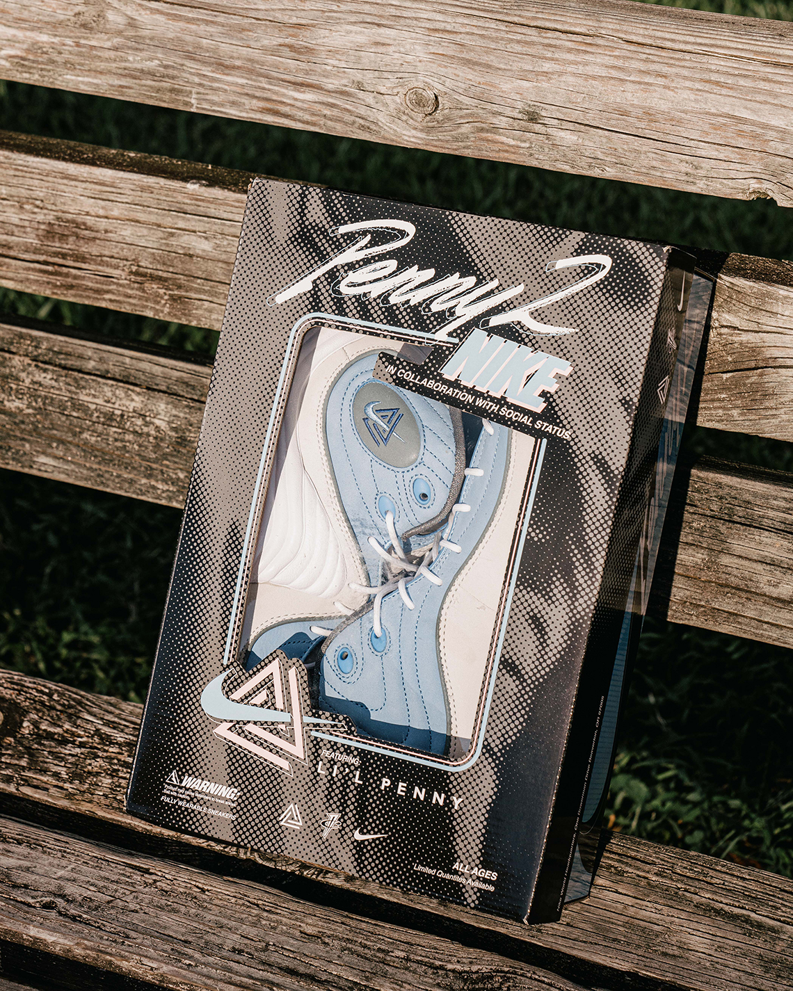 Social Status x Nike Air Penny 2  màu trắng, xanh blue phát hành vào ngày 4 tháng 11 - 5