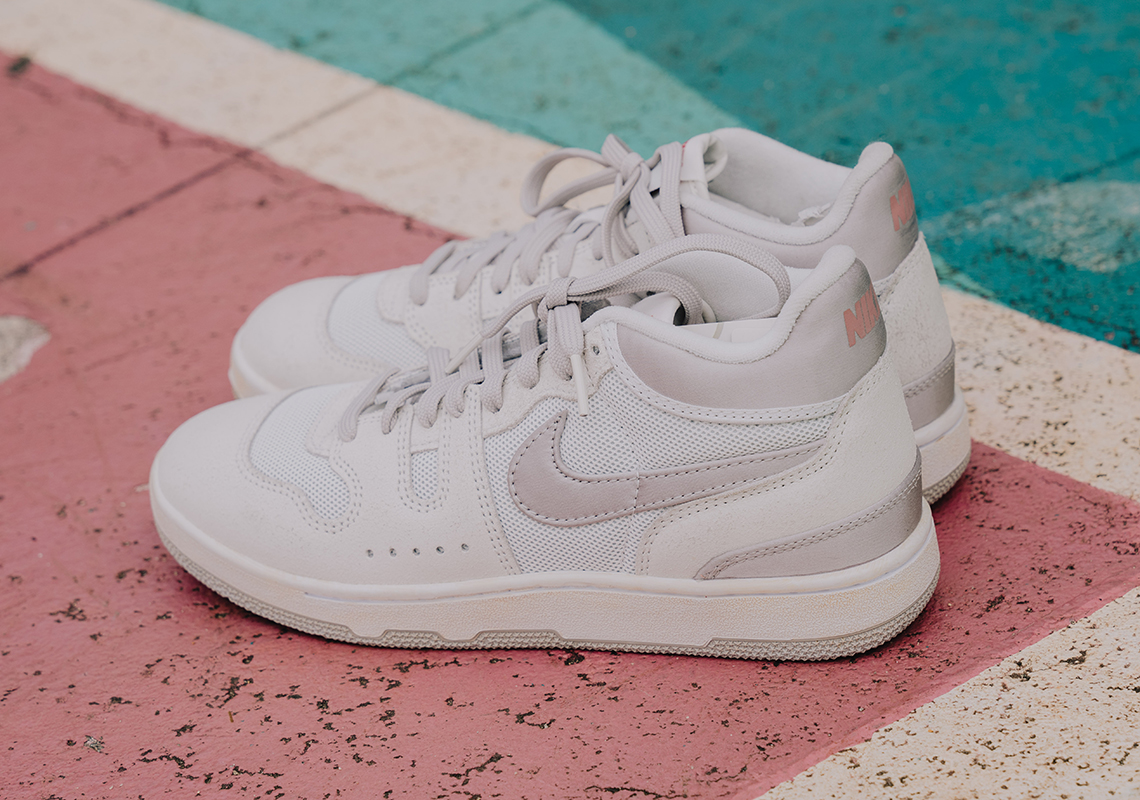 Social Status x Nike Mac Attack 'Silver Lining': Sự hợp tác đáng chú ý mang đến sự mới mẻ cho biểu tượng thời trang! - 3