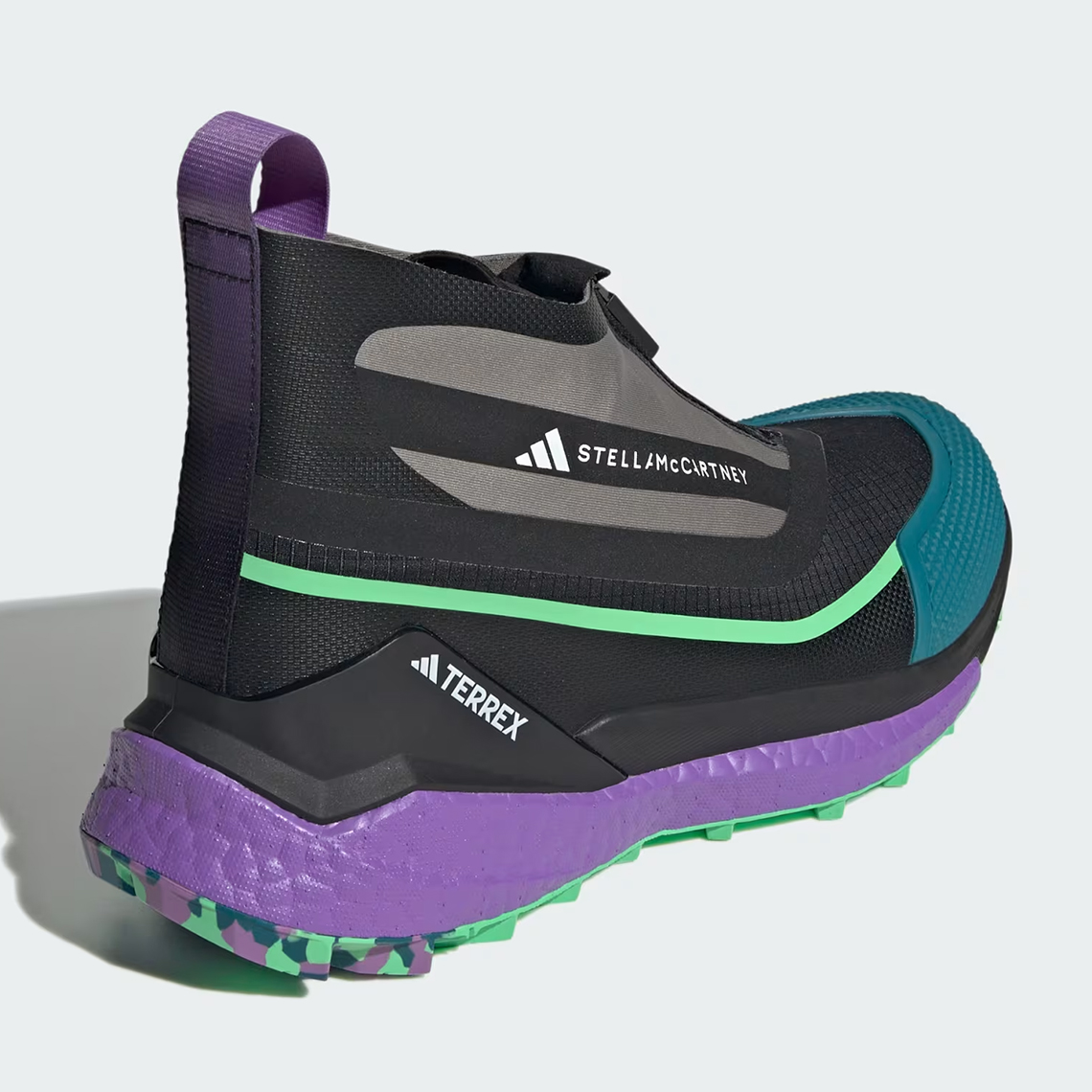 Stella McCartney và adidas Terrex Free Hiker: Phiên Bản Mới Đầy Ấn Tượng - 10