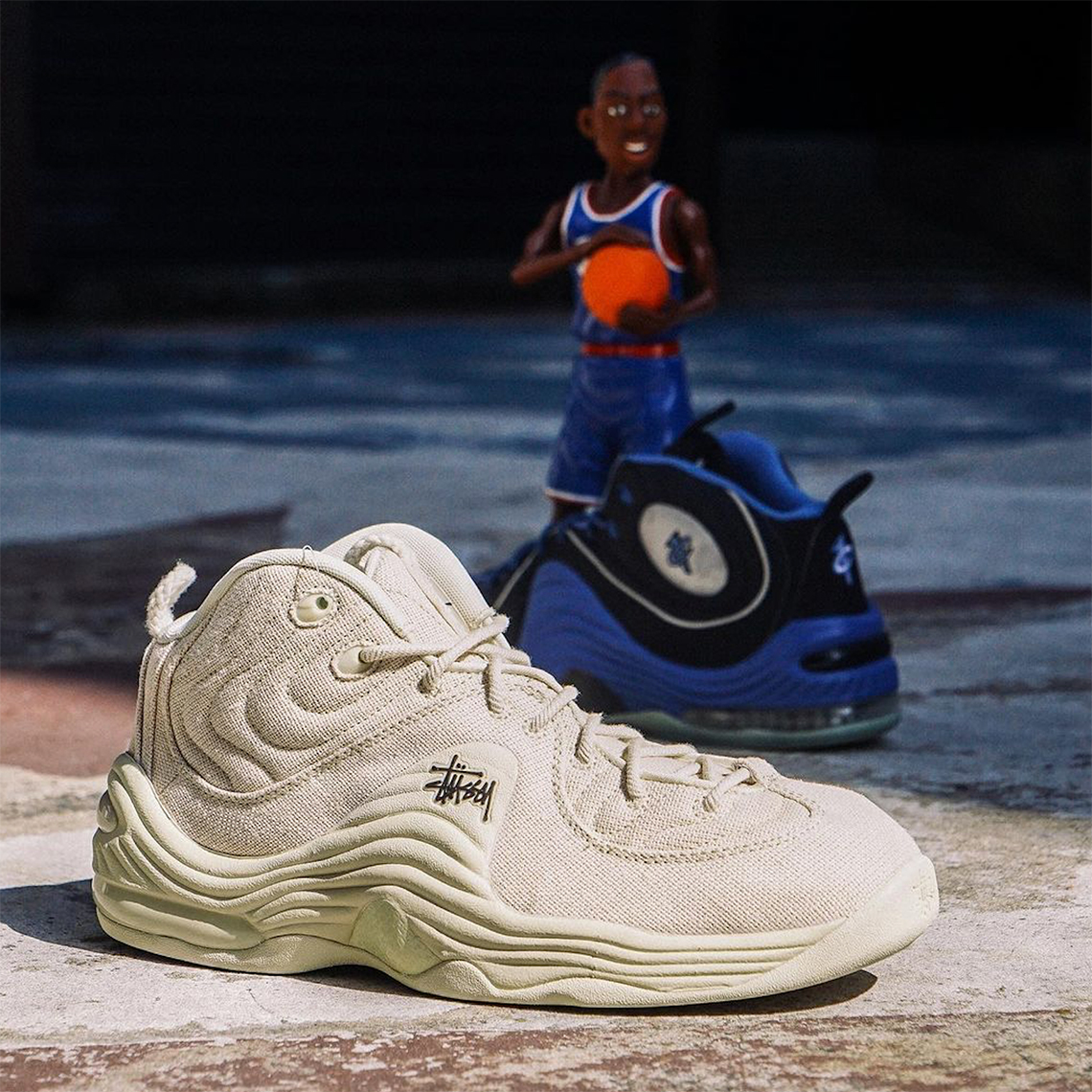 Stussy x Nike Air Penny 2 ra mắt màu Fossil thứ tư - 4
