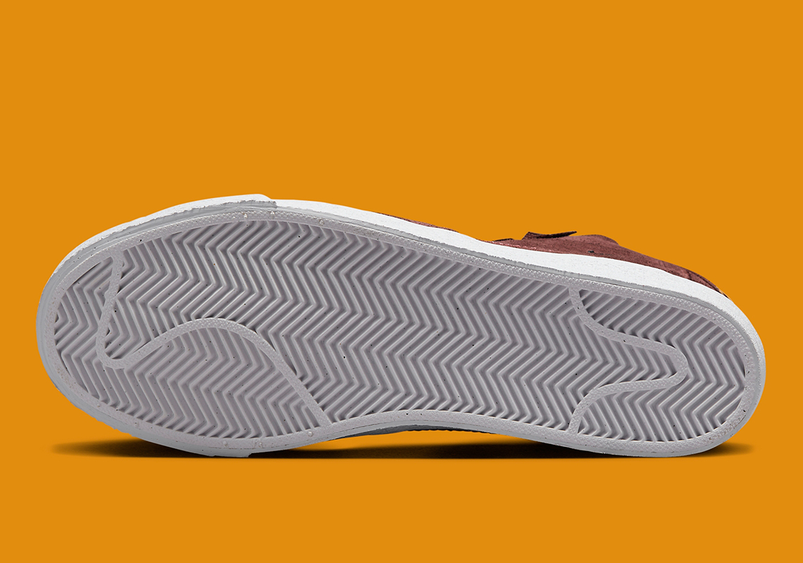 Sự chắp vá của Nike SB Blazer Mid được bọc trong màu hạt dẻ - 5