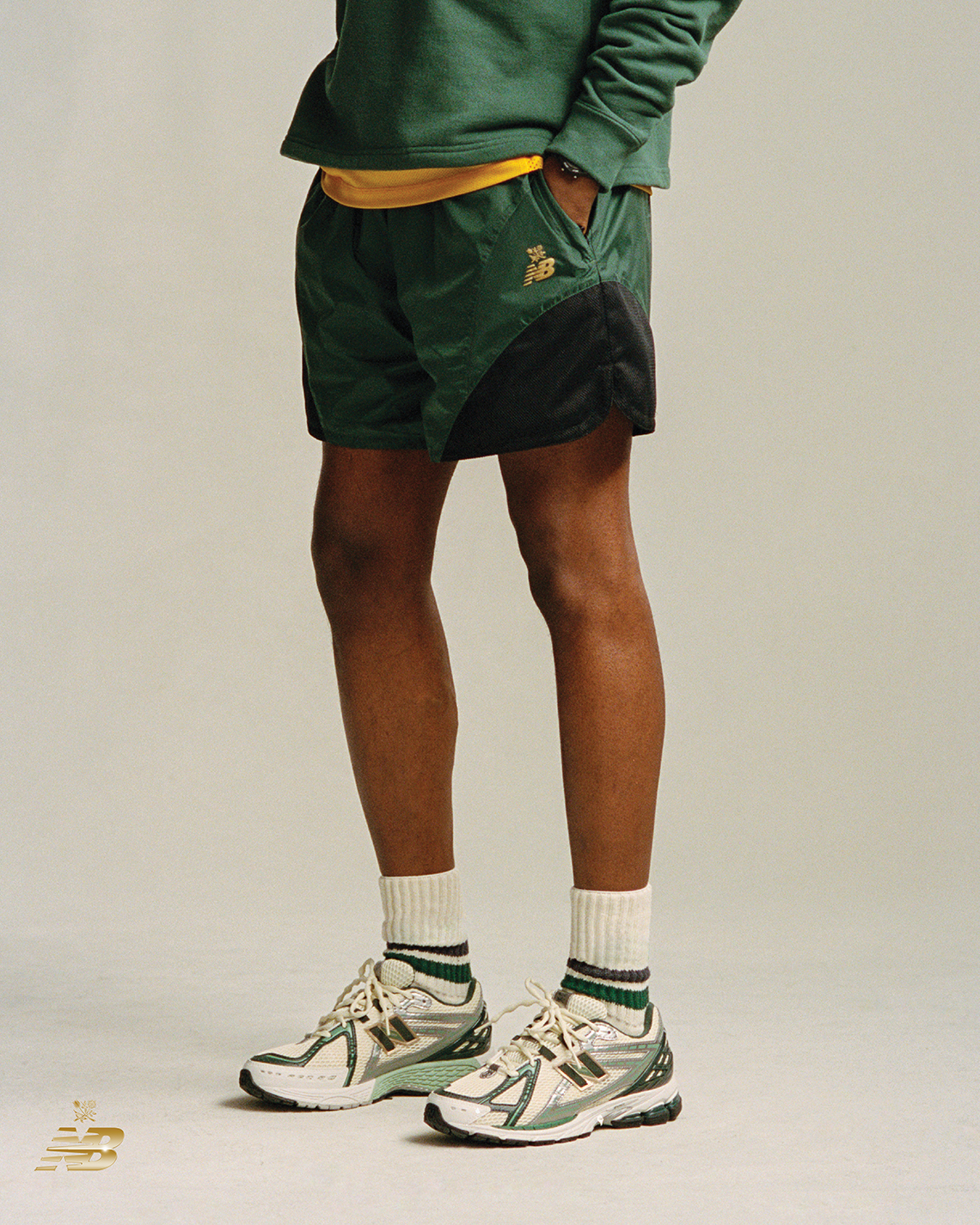 Sự hợp tác giữa Aimé Leon Dore và New Balance 1906R được phát hành vào ngày 4 tháng 5 - 3