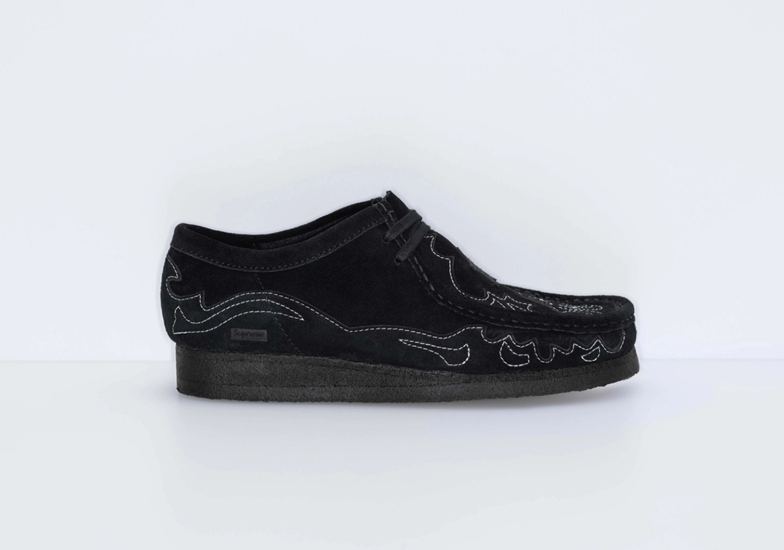 Supreme trang trí Clarks Wallabee với những đường may như giày cao bồi - 8