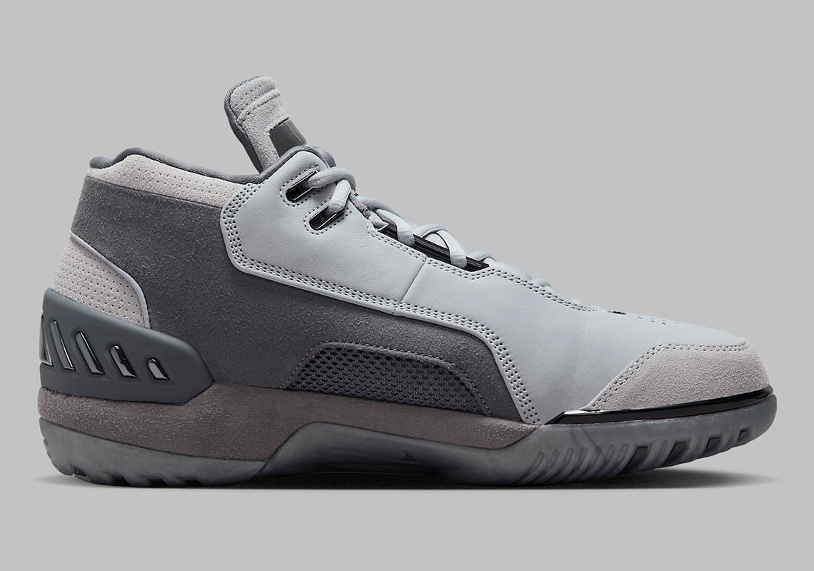 Tái phát hành giày Air Zoom Generation của LeBron James sau 20 năm - 3