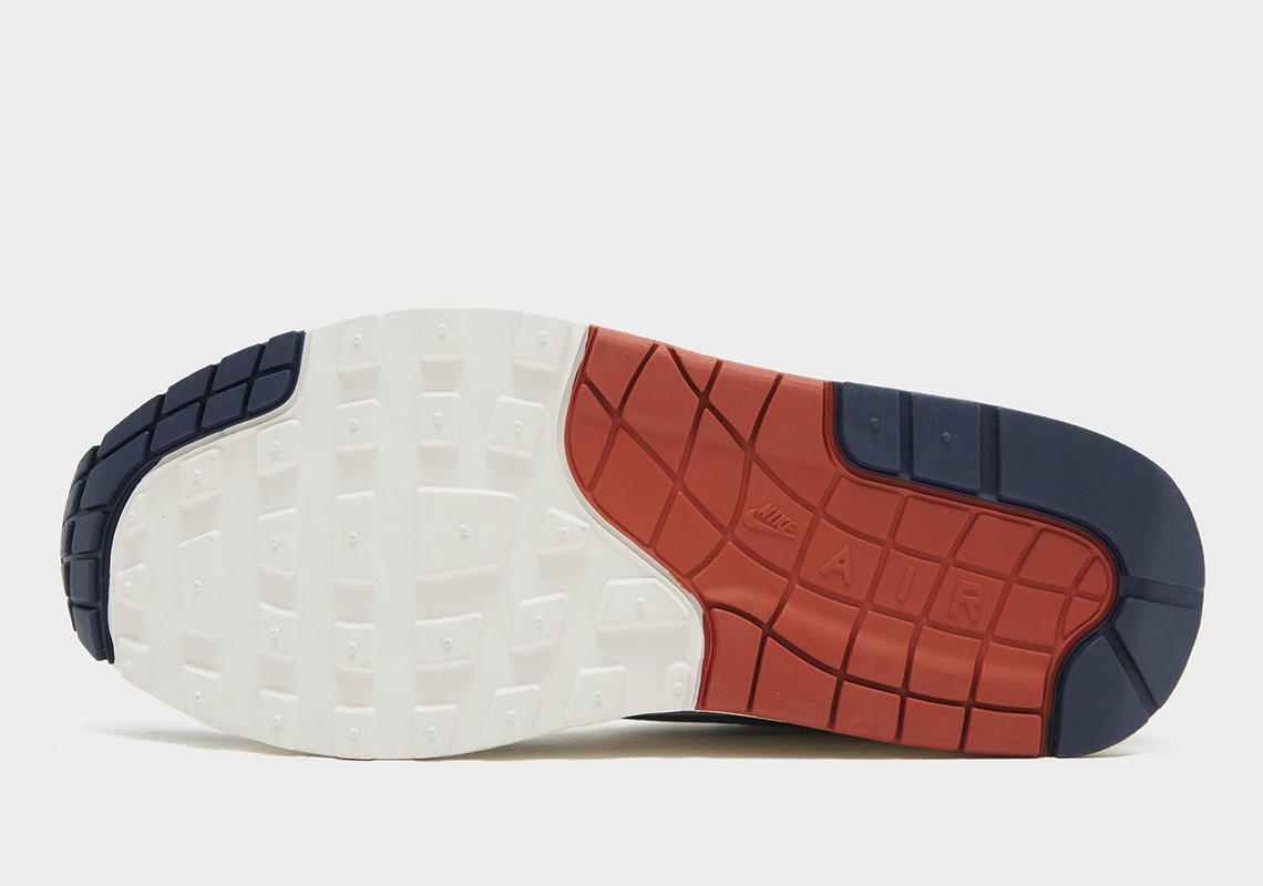 Tái thiết kế: Nike Air Max 1 xuất hiện với gam màu Navy mới - 5