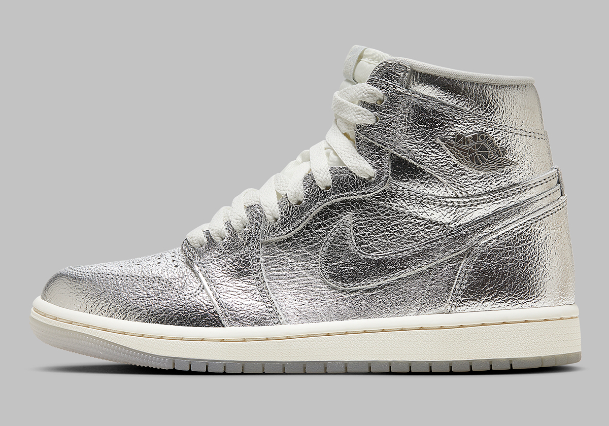 Tận Hưởng Đôi Giày Air Jordan 1 Retro High OG 'Chrome' Mới! - 3
