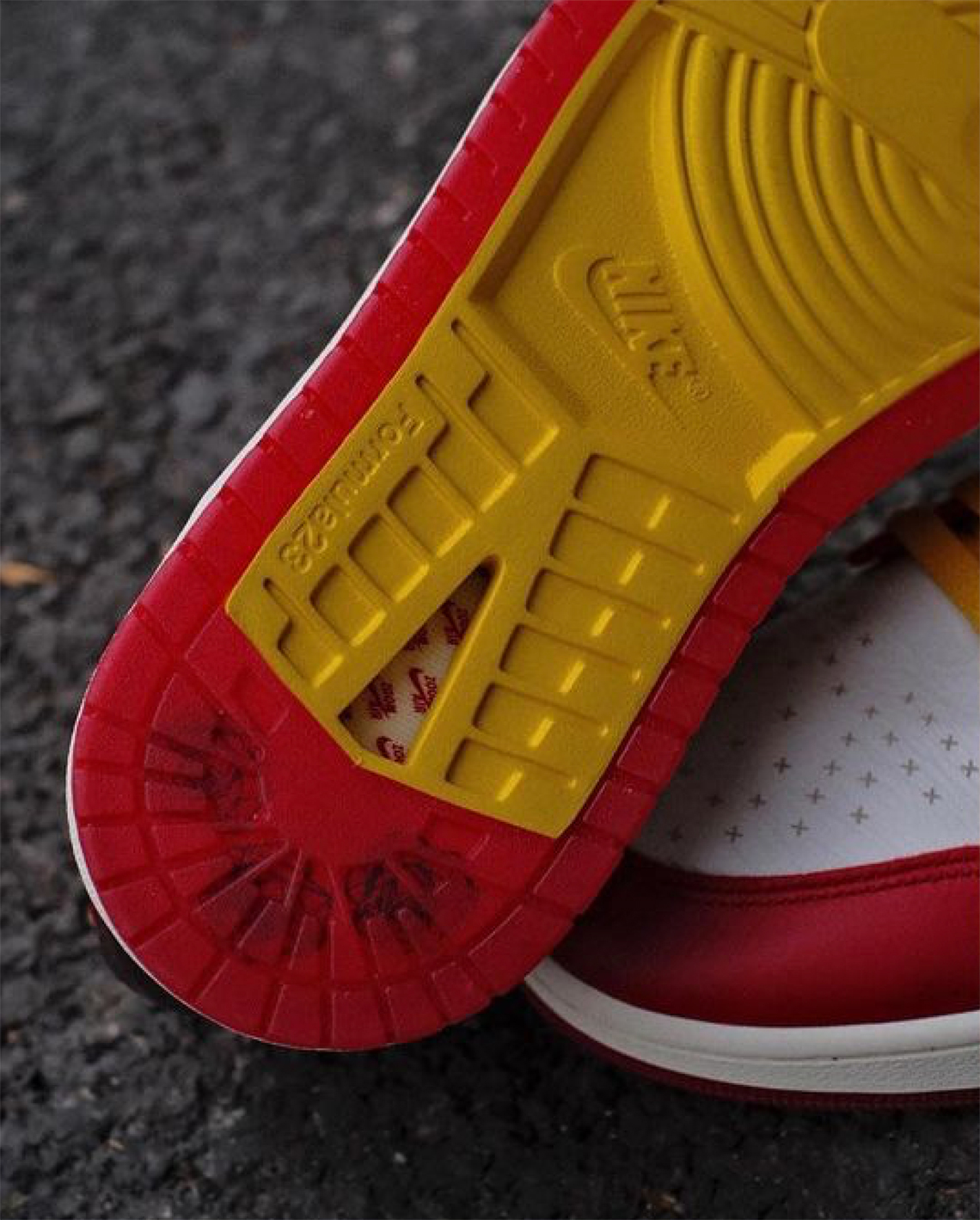 Teyana Taylor ra mắt giày Air Jordan 1 Zoom CMFT 2 Rose In Harlem - 12