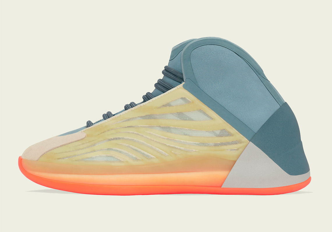 The adidas Yeezy Quantum Hi-Res Coral phát hành vào ngày 10 tháng 10 - 2