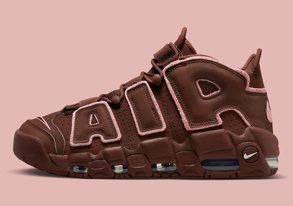 The Nike Air More Uptempo tham gia lễ kỷ niệm ngày lễ valentine năm 2023