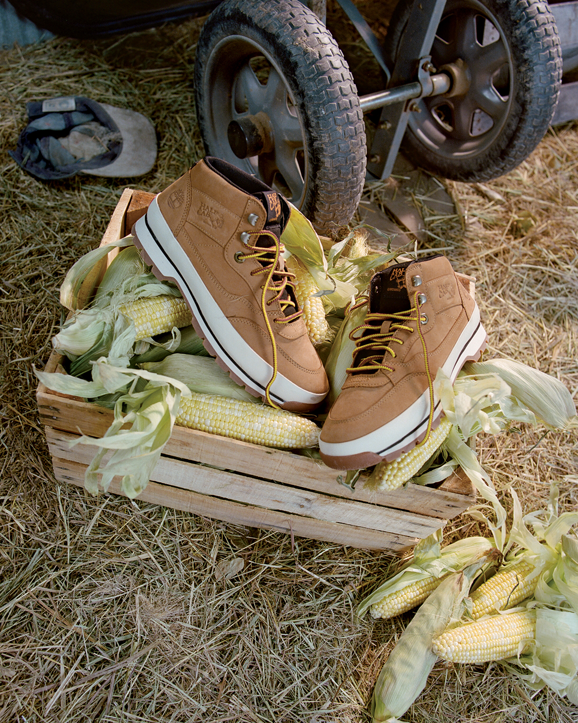 Timberland và Vans đã hợp tác để tạo ra Half Cab Hiker - 4