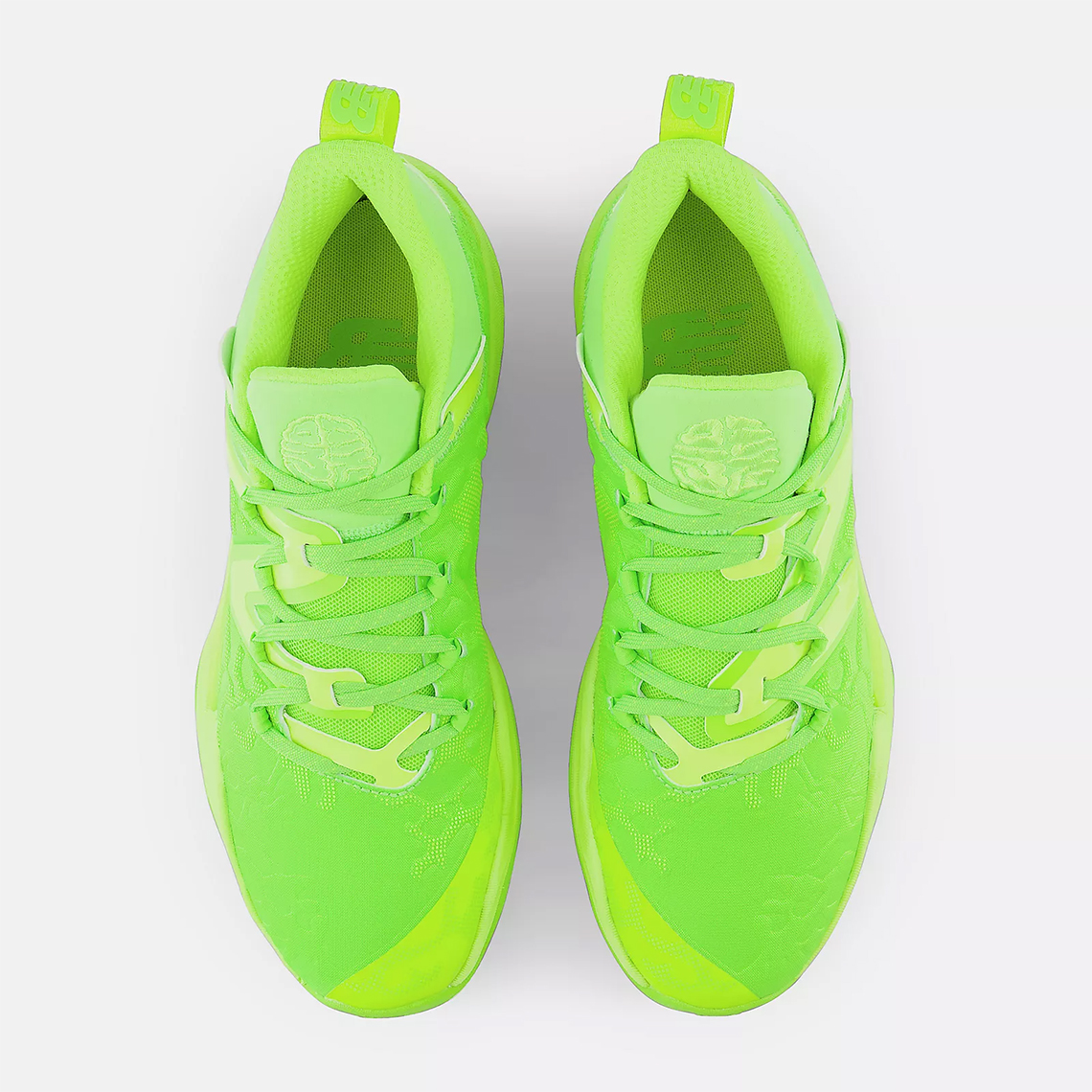 Trang phục Pixel Green bao phủ đôi giày New Balance TWO WXY V3 - 6