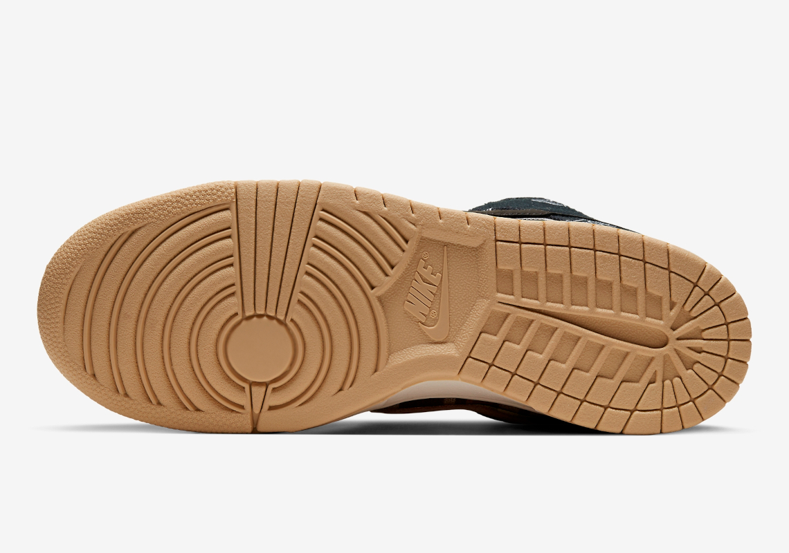 Travis Scott SB Dunk Low sẽ được tái phát hành vào tháng 9 - 7