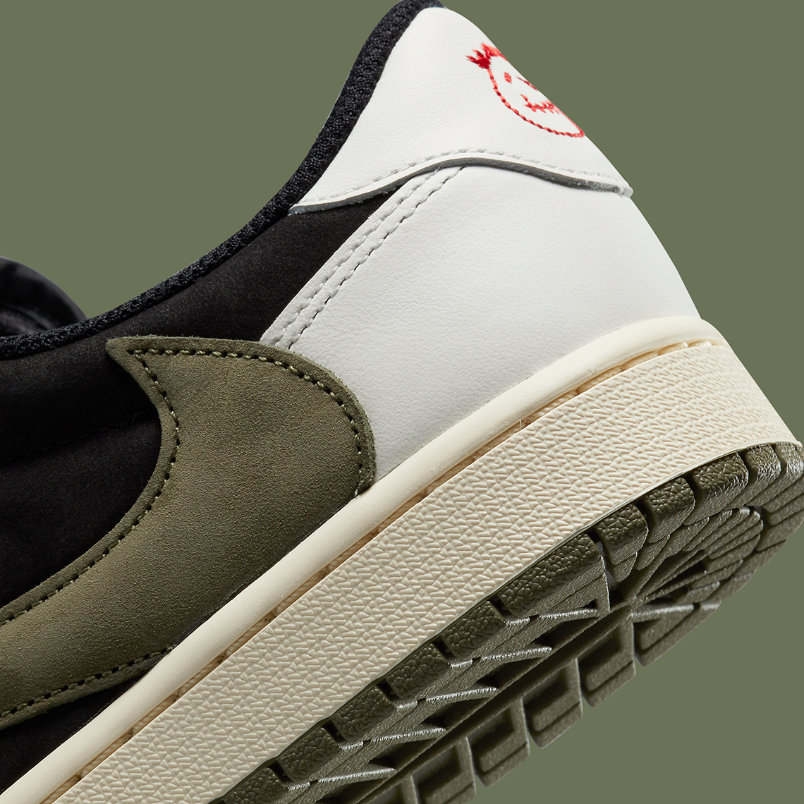 Travis Scott và Jordan Brand phối hợp phát hành đôi giày Air Jordan 1 Low mới: Olive - 11