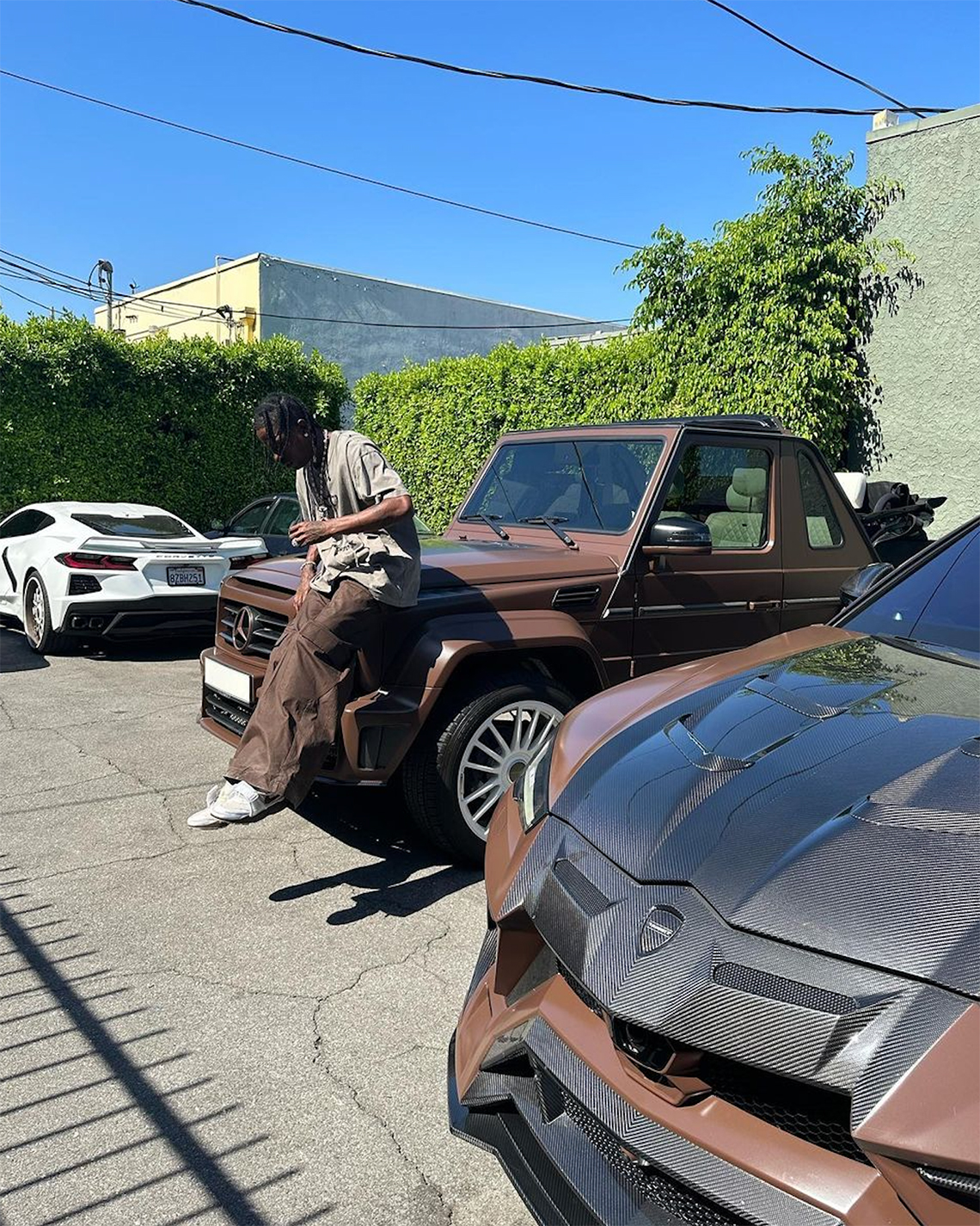 Travis Scott x Nike Sharkidon Mocha - Sự ra mắt đầy bất ngờ! - 4