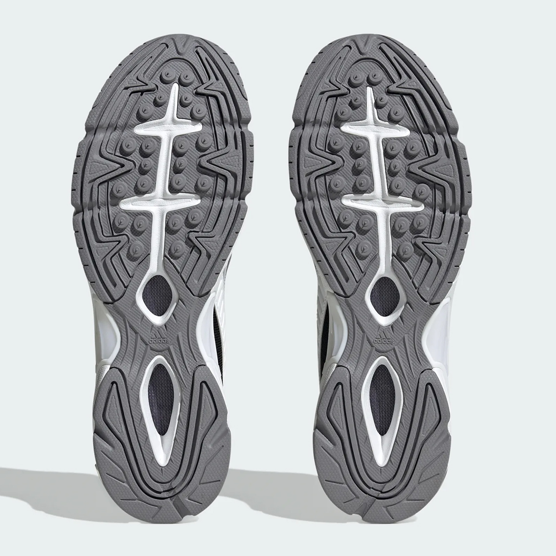 Trở lại với adidas Orketro 2.0 Core White/Grey: Sự phục hồi phong cách chạy bộ đặc trưng từ thập kỷ 2000 - 6