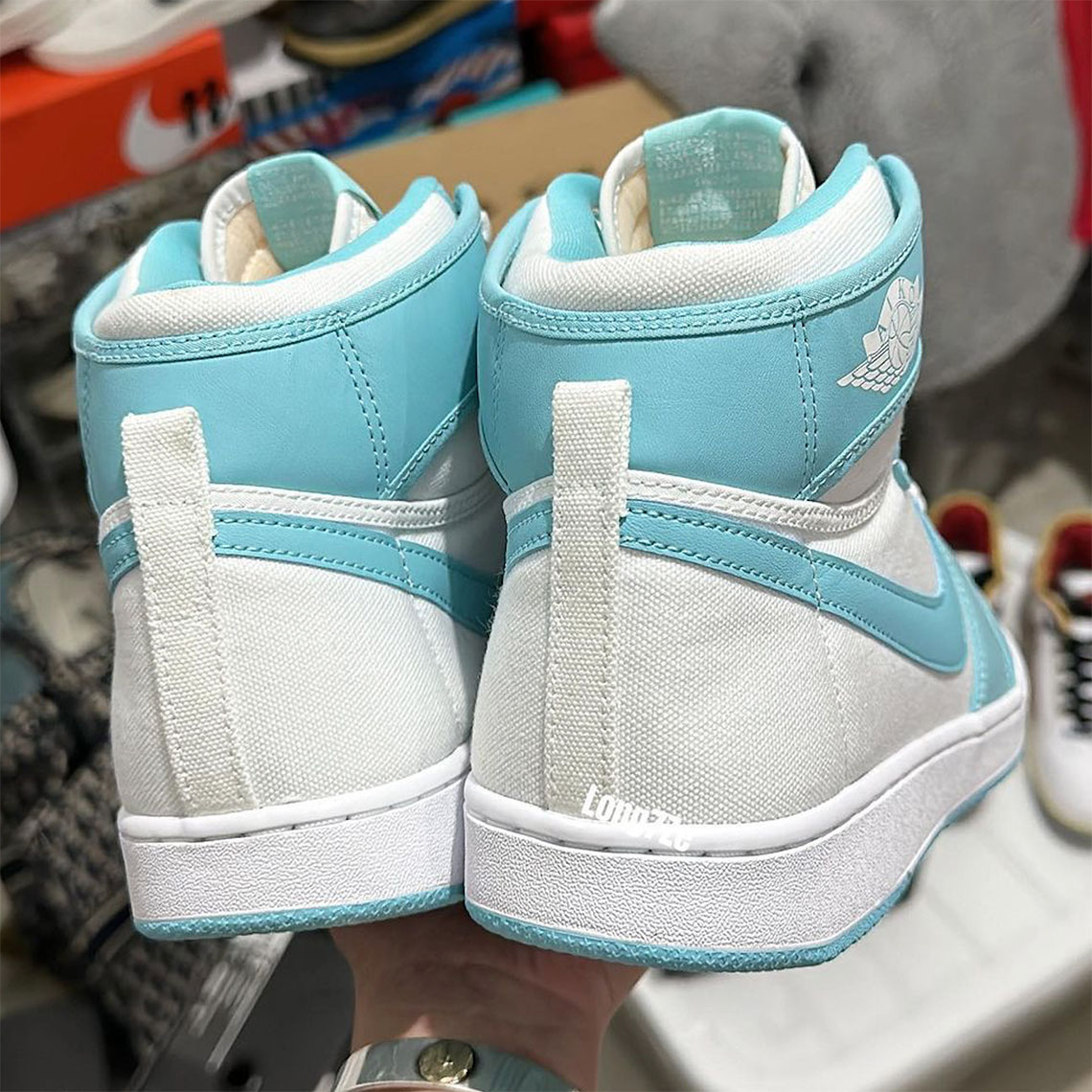 Trong phiên bản Air Jordan 1 sắp ra mắt này, màu xanh lam nhạt sẽ được sử dụng - 6