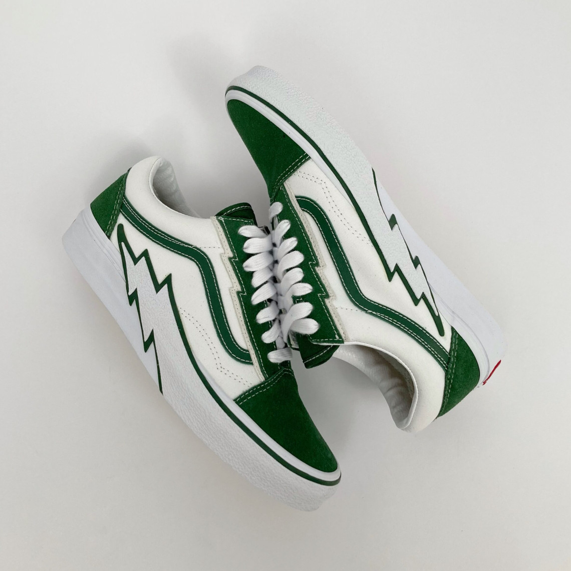 Vans Old Skool Bolt: Sự đổi mới của biểu tượng thiết kế skate - 6