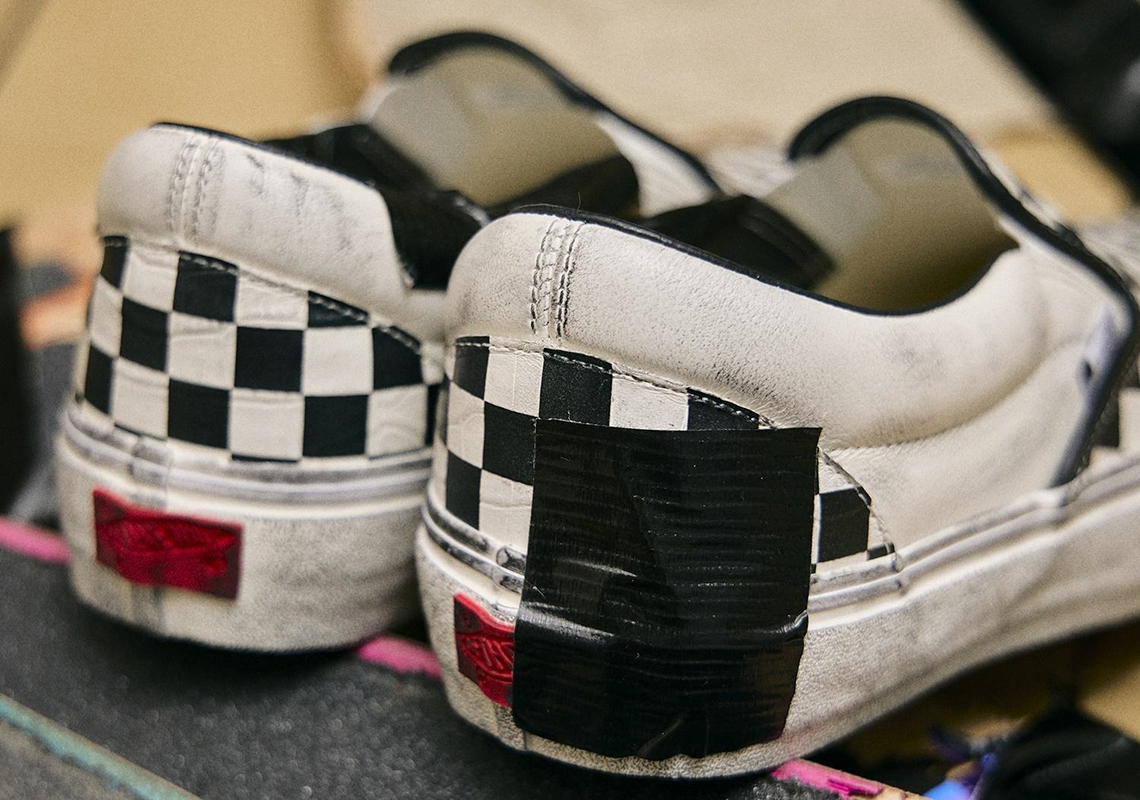 Vans Slip-On Phiên Bản Mới với Phong Cách Pre-Distressed - 8