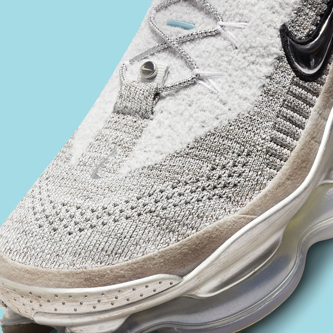 Với đế có thể tháo rời Nike Air Max Scorpion chuẩn bị cho thời tiết khắc nghiệt - 11