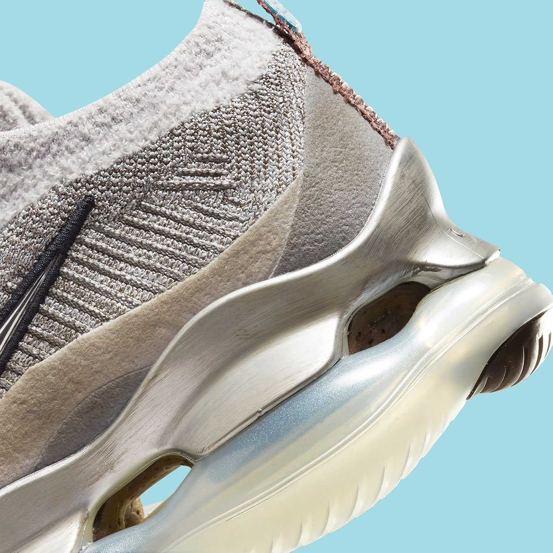 Với đế có thể tháo rời Nike Air Max Scorpion chuẩn bị cho thời tiết khắc nghiệt - 12