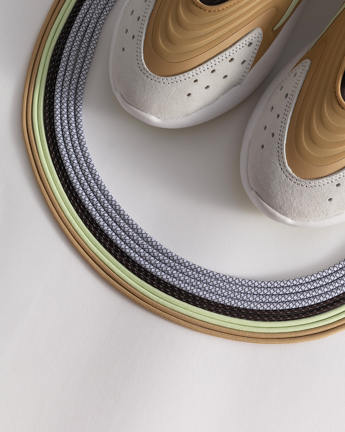 WOODstack x adidas Ozelia 'The Better Days': Sự Kết Hợp Độc Đáo Trên Đôi Giày Đậm Chất Thập Kỷ 90 - 6