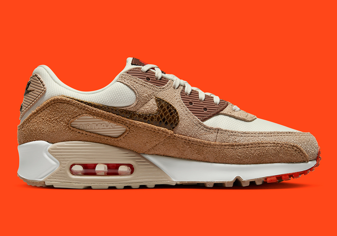 Xuất hiện hình ảnh của đôi giày sneaker Nike Air Max 90 Snakeskin - 3