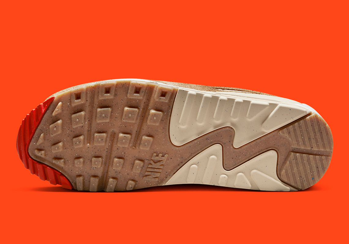 Xuất hiện hình ảnh của đôi giày sneaker Nike Air Max 90 Snakeskin - 4