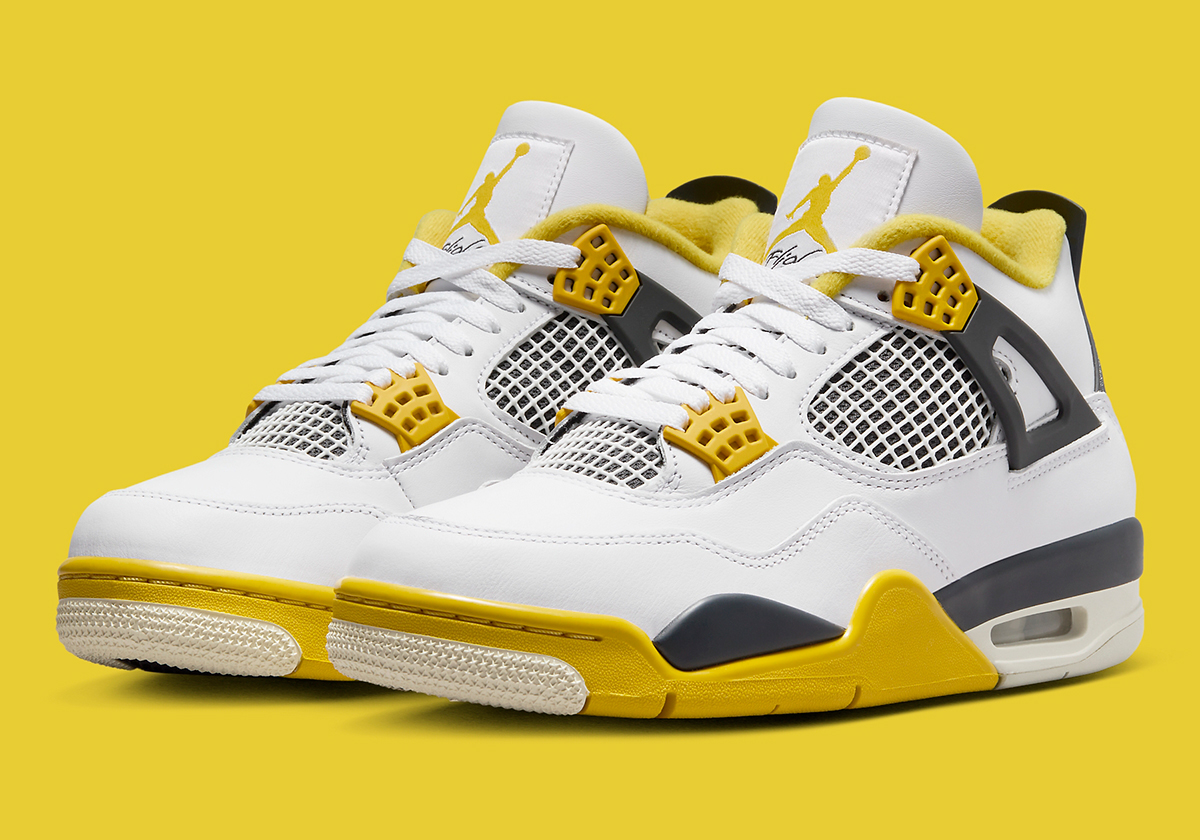 Xuất Hiện Mẫu Giày Air Jordan 4 'Vivid Sulfur' Mới Nhất - 1