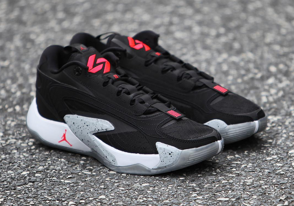 Xuất Hiện Mẫu Giày Jordan Luka 2 Black/Red Mới - 4